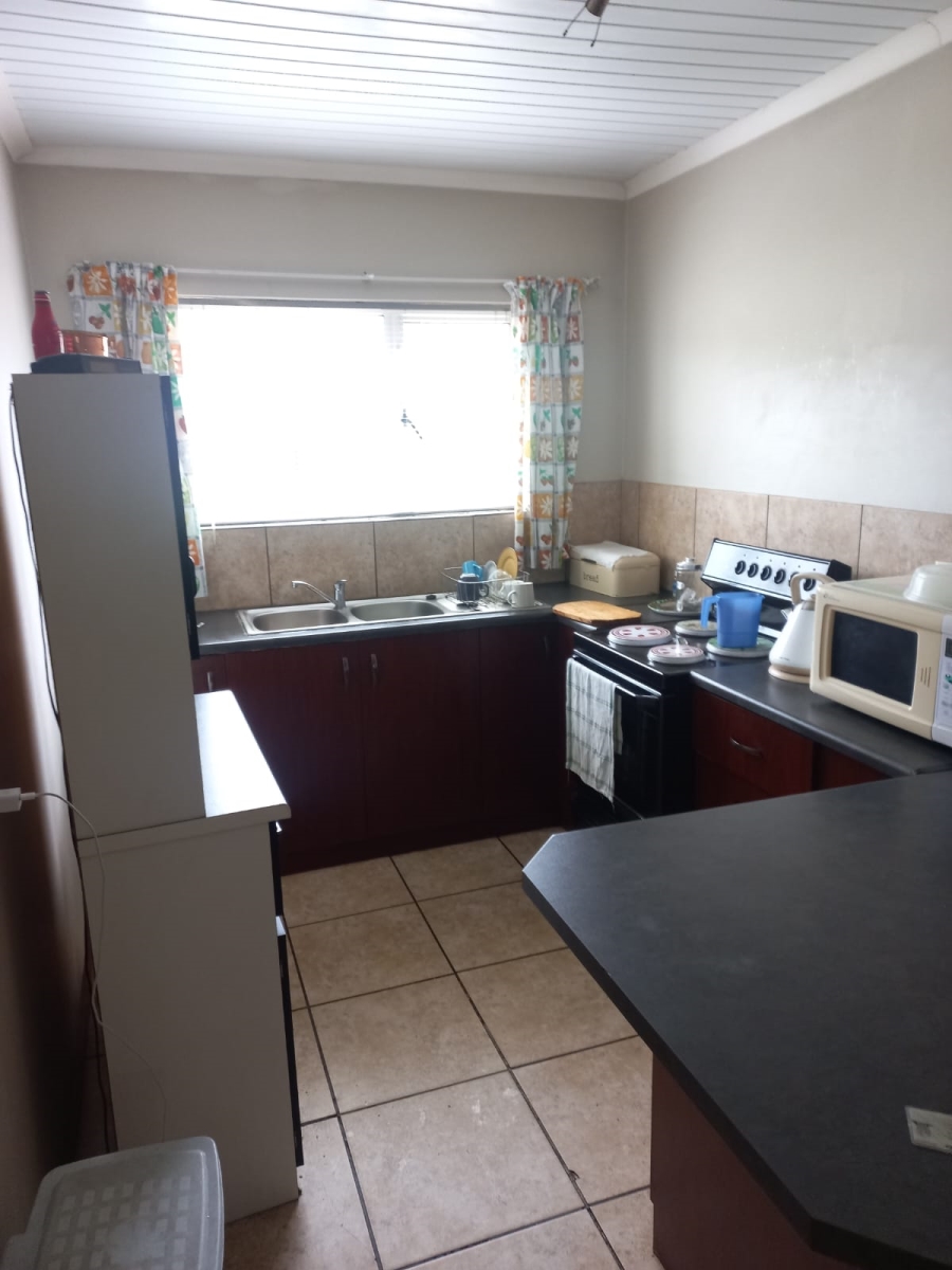 3 Bedroom Property for Sale in Paarl East Western Cape